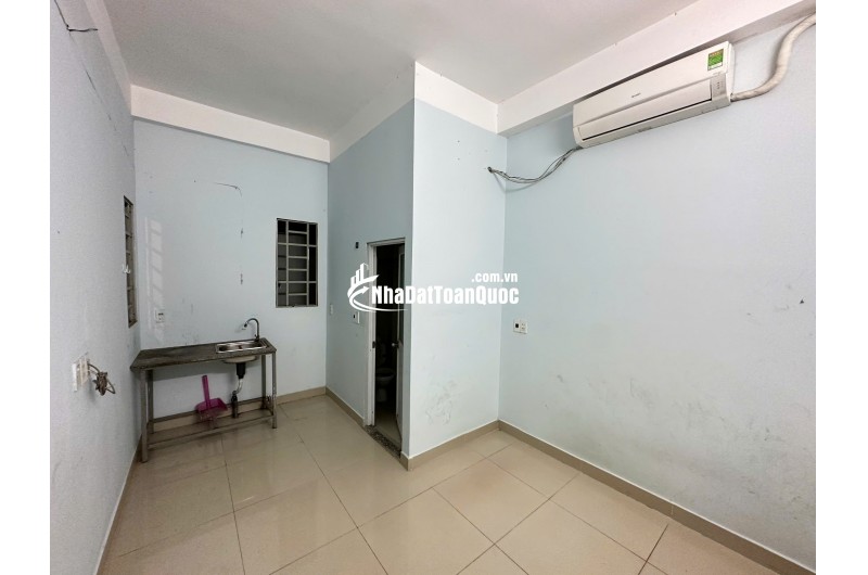 (Tin thật 100%) Bán CHDV hẻm 12m lô góc 166m2 x 41P Phan Huy Ích - DT 150tr/th - Rẻ hơn 20% - HH MG