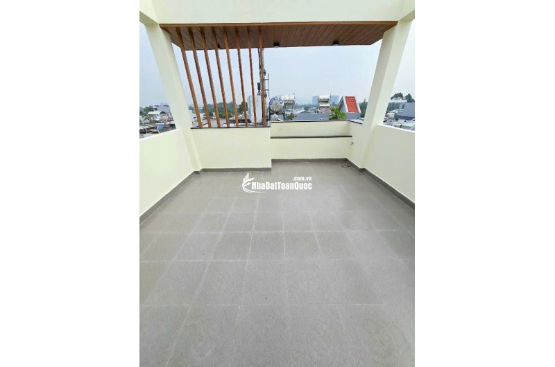BÁN NHÀ TẠI LÃ XUÂN OAI, LONG TRƯỜNG, QUẬN 9 , 50M2 SHR CHỈ 6.9 TỶ. LH:0332456604( NGỌC )