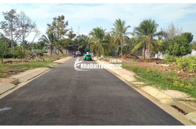 BÁN 100M2 ĐẤT THỔ CƯ TẠI LONG KHÁNH, ĐỒNG NAI, SHR CHỈ 600TR. LH:0937364311