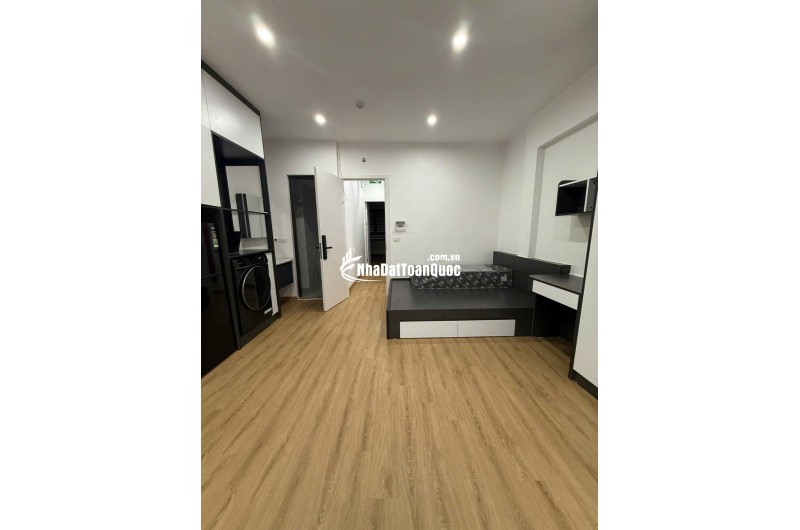 BÁN TOÀ CĂN HỘ DỊCH VỤ ĐÊ LA THÀNH 58m2 MẶT TIỀN 4,6m 6 TẦNG HƠN 12 TỶ THANG MÁY MỚI KÍNH KOONG – SẴN DÒNG TIỀN
