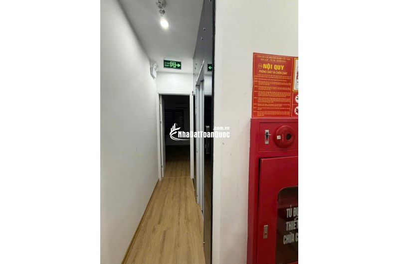 BÁN TOÀ CĂN HỘ DỊCH VỤ ĐÊ LA THÀNH 58m2 MẶT TIỀN 4,6m 6 TẦNG HƠN 12 TỶ THANG MÁY MỚI KÍNH KOONG – SẴN DÒNG TIỀN