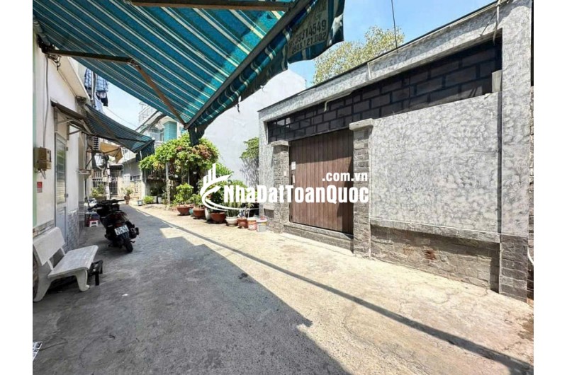 BÁN NHÀ THỊ TRẤN NHÀ BÈ, DT 63,5M2 (5,2X 12) SHR CHỈ 4TỶ8. LH:0903344518
