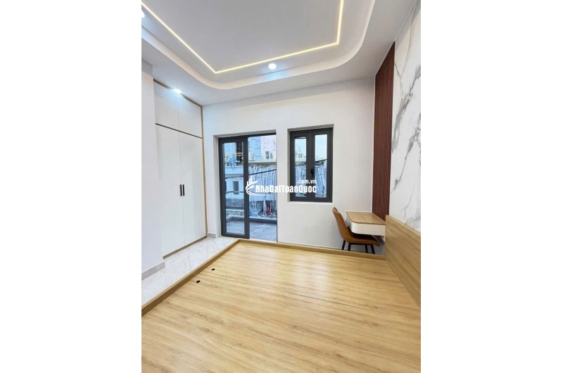 BÁN NHÀ TRƯƠNG PHƯỚC PHAN -BÌNH TÂN - GIÁP TÂN PHÚ LH:0908408385.