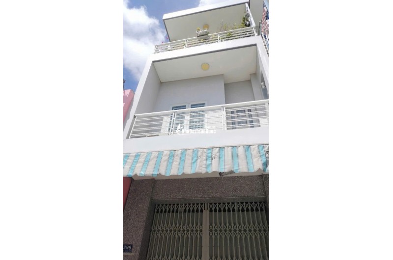 BÁN NHÀ MẶT TIỀN LÝ THÁI TỔ NỐI DÀI – TRUNG TÂM LONG XUYÊN – 41,2M2 – 6TỶXX. LH:0939073155.