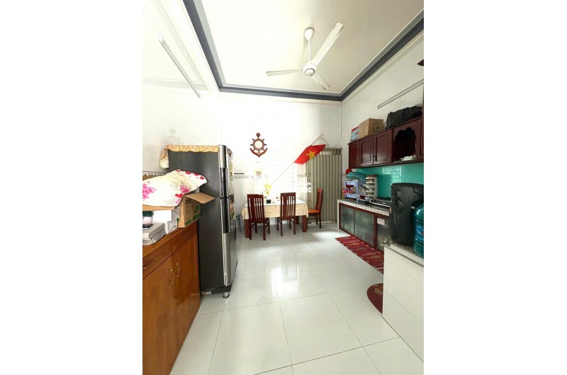 BÁN NHÀ MẶT TIỀN LÝ THÁI TỔ NỐI DÀI – TRUNG TÂM LONG XUYÊN – 41,2M2 – 6TỶXX. LH:0939073155.