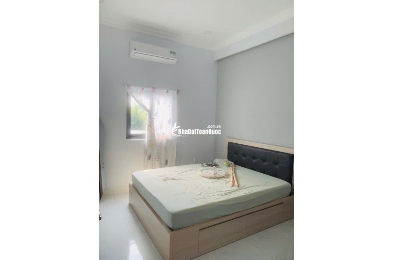 BÁN NHÀ 2 TẦNG – 5M X 27M – CÓ SÂN TRƯỚC SAU THOÁNG MÁT. LH:0988736135