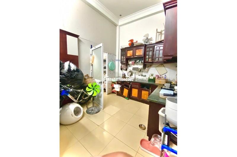 SIÊU RẺ, 77M2 - 4 TẦNG, HẺM 2 Ô TÔ TRÁNH, CÁCH MT PHẠM VĂN CHIÊU 50M - GIÁ CHỈ 9.1 TỶ TL. LH:0902910061.