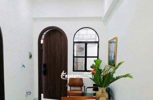 BÁN NHÀ THỊ TRẤN NHÀ BÈ, DT 63,5M2 (5,2X 12) SHR CHỈ 4TỶ8. LH:0903344518