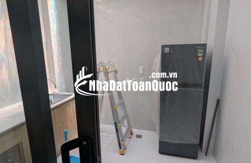Studio cao cấp 20m² – Full nội thất – Quận 3 – Giá 7,5 triệu/tháng