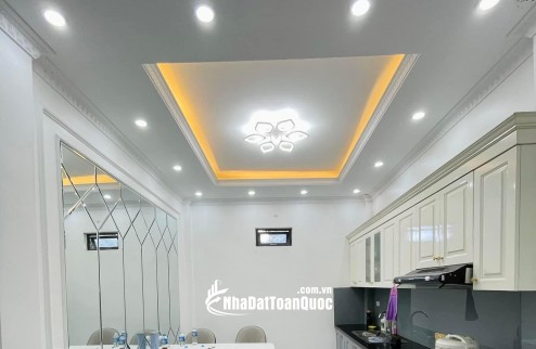 SIÊU PHẨM SÀI ĐỒNG - LÔ GÓC 2 MẶT THOÁNG - BƯỚC CHÂN RA KHU ẨM THỰC - 5.85 TỶ