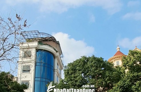 Khuôn tiền 13 tỷ - Nhà Mới Thang Máy Phố Sài Đồng 
50M2- 7 TẦNG THANG MÁY- Ô TÔ TRÁNH