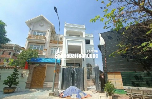 Bán nhà mặt phố Lâm Quang Ky, TML Thủ Đức (Q2 cũ), 238m2, Hầm 3 tầng hồ bơi, 59.5 tỷ