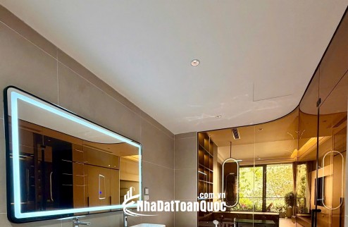 Bán nhà đẹp 35m2 gần NGỌC LÂM, LONG BIÊN, 4 TẦNG – Ở NGAY giá chỉ 6.x tỉ