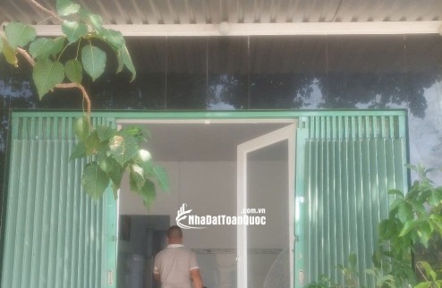 CẦN BÁN GẤP CĂN NHÀ MẶT TIỀN ĐƯỜNG CHUYÊN DÙNG 9 QUẬN 7. LH:0965194239.