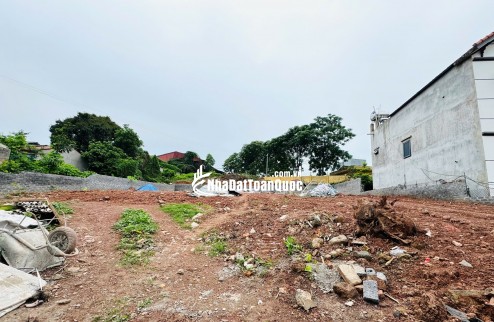 Đất Trung Tâm TP Bắc Giang, Tỉnh Bắc Giang. 728 m2- MT 23m. Đường Ô tô tránh. Giá 2,7 tỷ