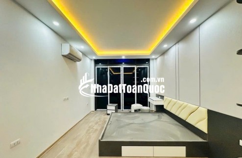 Bán nhà Phương Canh 33M x 5tầng, MT4.2M. 2 thoáng. 6,5 tỷ.