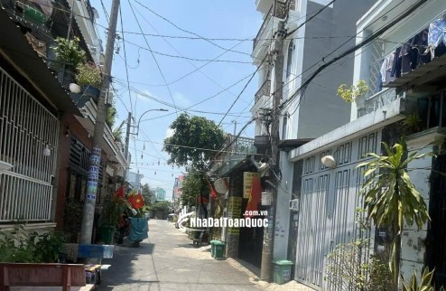NHÀ MẶT TIỀN NHÁNH KINH DOANH ĐƯỜNG TRẦN THỊ NĂM – Q12 - GIÁP GÒ VẤP - NHÀ MỚI ĐẸP, VÀO Ở NGAY –3 TẦNG - NHỈNH 4 TỶ