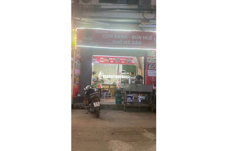 Hot mặt bằng khu Ao Sen đông sv nhất Hà Đông