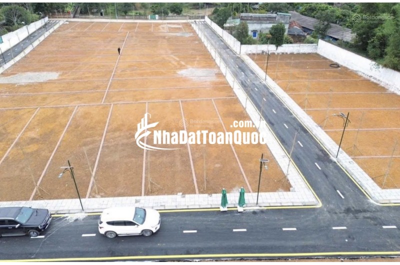 Siêu hiếm lô góc 2 mặt tiền view hồ Đồng Trạng gần ĐHQG, DT 102,5m2 full thổ cư, sẵn sổ