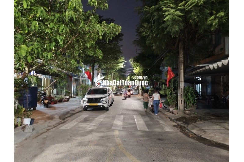 Nhà Trần Xuân Lê 70m2 ngang 5m đường 5.5m giá 6.05 tỷ