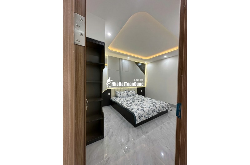 Cần bán gấp nhà 3 tầng đường Trường Chinh, Đà Nẵng - Giá 5,25 tỷ