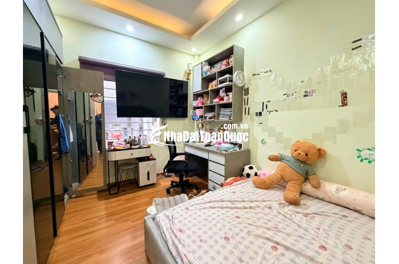 CẦN BÁN GẤP - NHÀ ĐẸP - TRUNG TÂM ĐỐNG ĐA - GẦN PHỐ