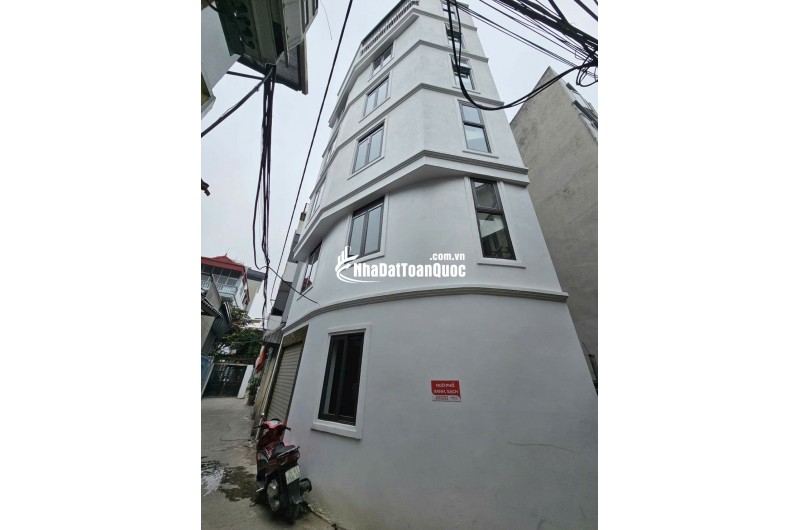 SIÊU PHẨM LONG BIÊN – 6 TẦNG THANG MÁY – LÔ GÓC – Ô TÔ VÀO NHÀ – NHỈNH 9 TỶ