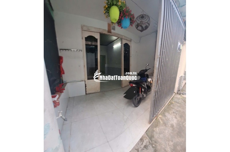 Bán nhà 58.7m2 cấp 4 , hẻm thông xe 3 gác, đường HT45 Q12