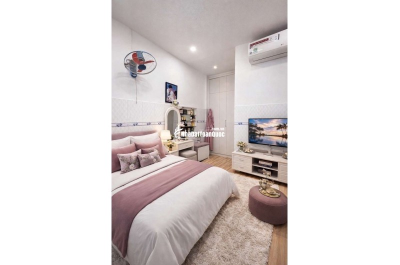 3 TẦNG GẦN MẶTTIỀN GẦN TÂNPHÚ 50M2 DƯỚI 3.9 TỎI ++++ THƯƠNG LƯỢNG MẠNH