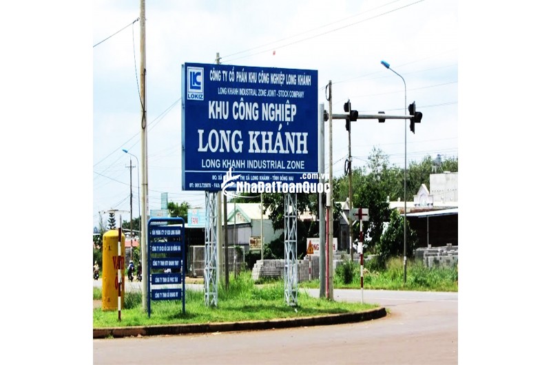 CHỈ VỚI 10Tr/ m². NGAY KCN LONG KHÁNH, P BÌNH LỘC, ĐN  210m² TCSR, VỊ TRÍ ĐẮC ĐỊA GIÁ ĐẦU TƯ!