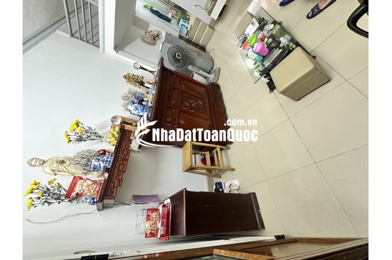 Bán nhà tập thể Hai Bà Trưng 50m ngay Lò Đúc chỉ 2,9x tỷ cải tạo thành 2 ngủ