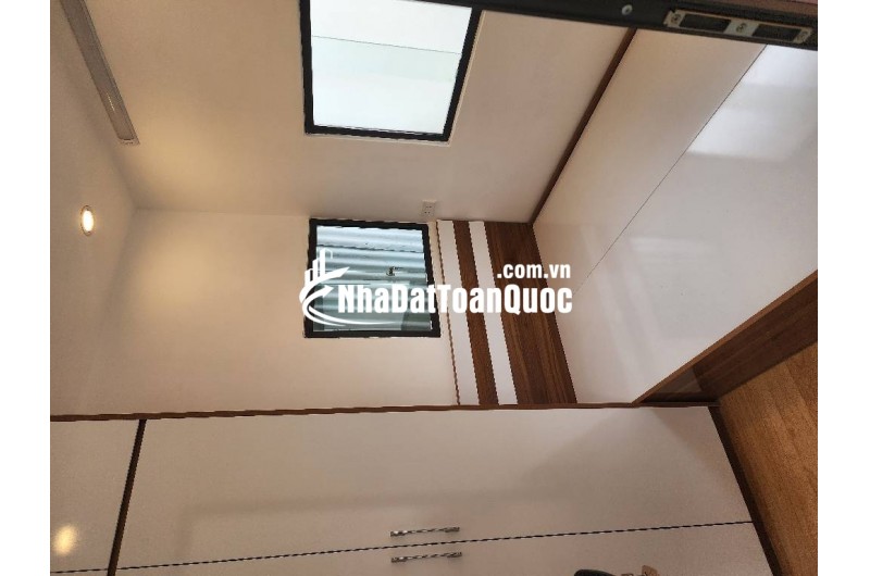 Bán tập thể Tạ Quang Bửu Bách Khoa 85m 3 ngủ chỉ nhỉnh 4 tỷ
