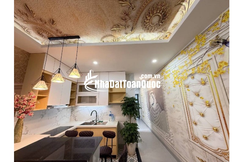 Bán căn hộ tập thể tầng 1 tại Trung tâm quận Hai Bà Trưng chỉ nhỉnh 4 tỷ