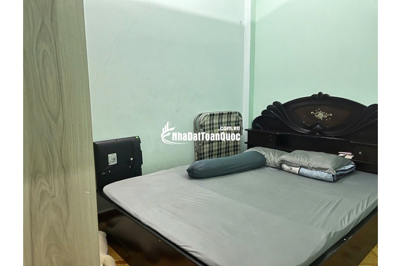 BÁN NHÀ CHÍNH CHỦ: NHỎ, ĐẸP, CHẮC CHẮN, HẺM THÔNG - RỘNG, KDC THÂN THIỆN. LH:0989051114.