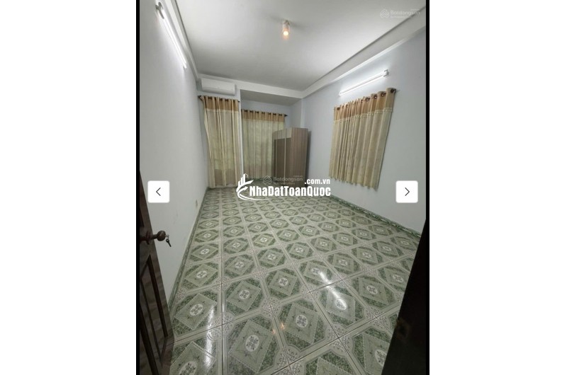 Cho thuê nhà nguyên căn hẻm xe hơi 4pn 3wc tại Hoàng Hoa Thám - Tân Bình