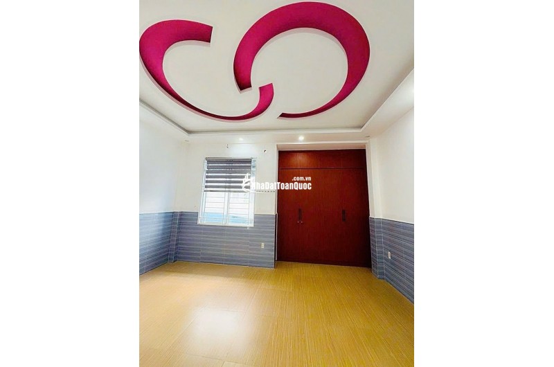   SIÊU PHẨM NHÀ ĐẸP HẺM XE HƠI PHƯỜNG TAM PHÚ, TP THỦ ĐỨC CŨ- 51M2- 2 TẦNG BTCT -  SỔ VUÔNG A4 - HOÀN CÔNG ĐẦY ĐỦ - XÁCH VALY Ở NGAY