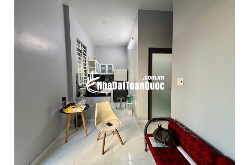 BÁN ĐẤT MẶT TIỀN TẶNG NHÀ - MẶT TIỀN ĐƯỜNG MỸ HUÊ -TRUNG CHÁNH- HÓC MÔN (6x37m) -CHỈ 8,8Tỷ