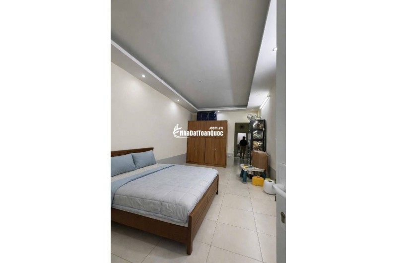 Tập thể Nguyễn văn Cừ Long Biên 4 tỷ 60m tầng 1 vừa ở vừa kinh doanh