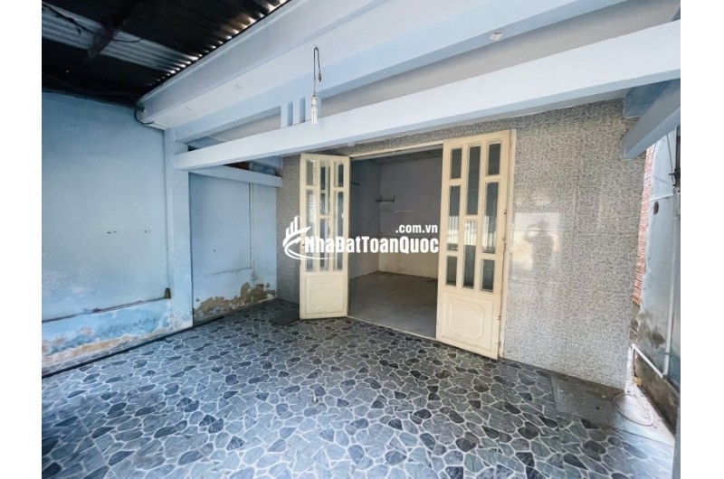 Bán Đất Tặng Nhà C4, Cách 2 Căn Ra Đường Xe Tải, Phường An Nhơn(Phường 6 cũ), Gò Vấp