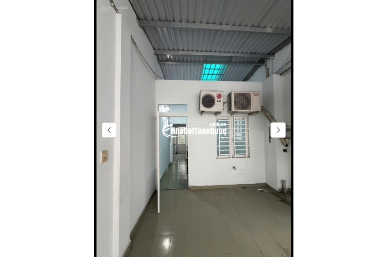 Cho thuê nhà nguyên căn hẻm xe hơi 4pn 3wc tại Hoàng Hoa Thám - Tân Bình