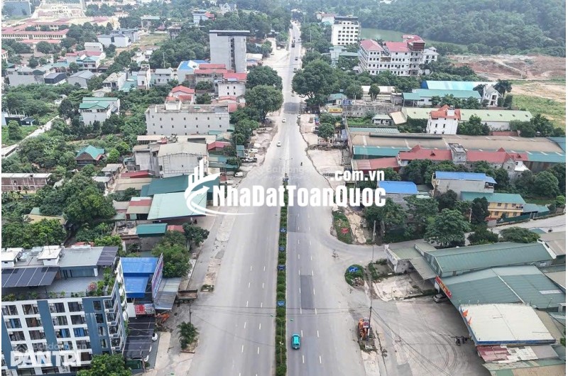 MẢNH ĐẤT KINH DOANH ĐẮC ĐỊA BẬC NHẤT QL21A Hoà Lạc