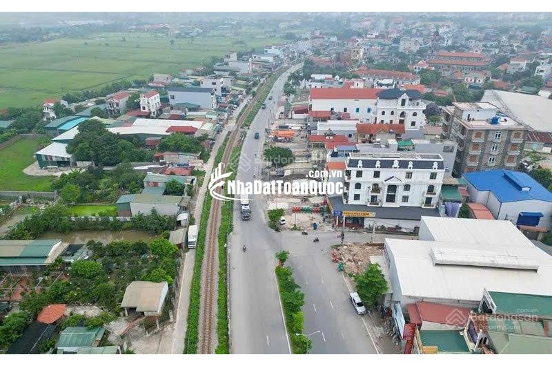 MẢNH ĐẤT KINH DOANH ĐẮC ĐỊA BẬC NHẤT QL21A Hoà Lạc