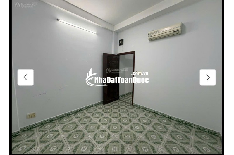 Cho thuê nhà nguyên căn hẻm xe hơi 4pn 3wc tại Hoàng Hoa Thám - Tân Bình