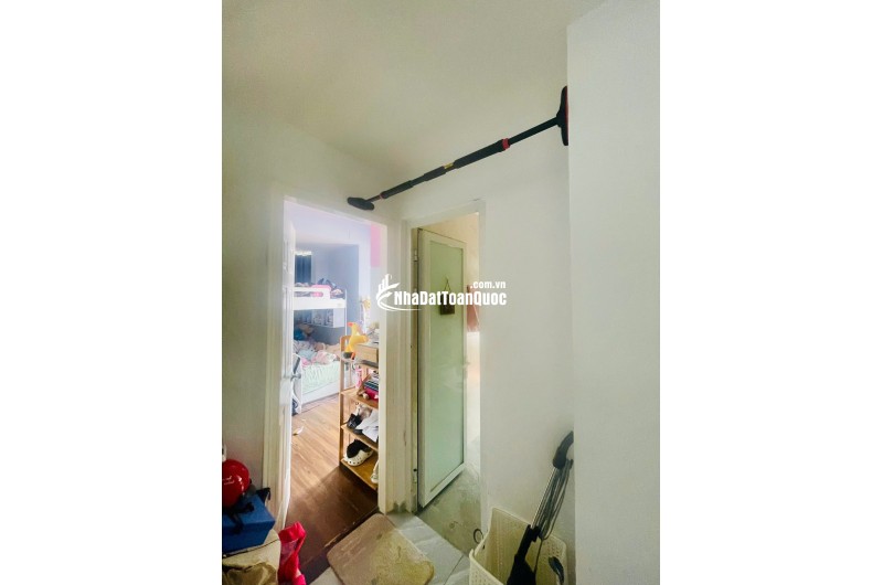 Bán căn hộ 3PN 98m2 tại Lý Thường Kiệt Q11, Tầng 8 Full nội thất