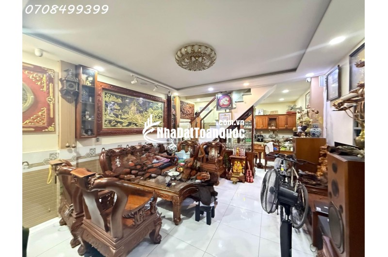  CHỈ 3 TỶ! NHÀ LÔ GÓC NGANG 4.8M – 2 TẦNG Ở NGAY – SÁT TRƯỜNG CHINH – GIÁ HIẾM