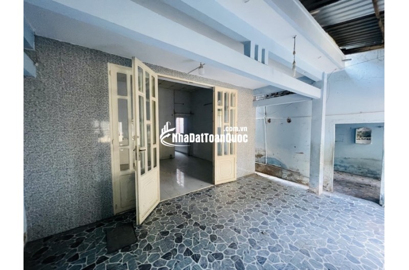 Bán Đất Tặng Nhà C4, Cách 2 Căn Ra Đường Xe Tải, Phường An Nhơn(Phường 6 cũ), Gò Vấp