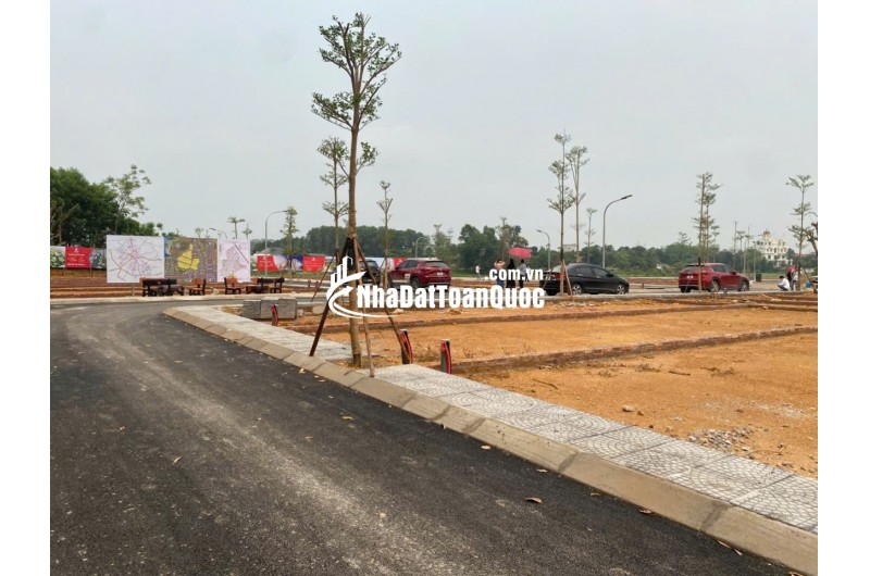 ĐẤT NỀN HIẾM 2 MẶT ĐƯỜNG SÁT QUỐC LỘ HỒ TÂY- BA VÌ-   NGAY SÁT TUYẾN  METRO . GIÁ CỰC RẺ CHƯA ĐẾN 4 TỶ SỞ HỮU 105M2 FULL THỔ CƯ- XÂY CC MINI KINH