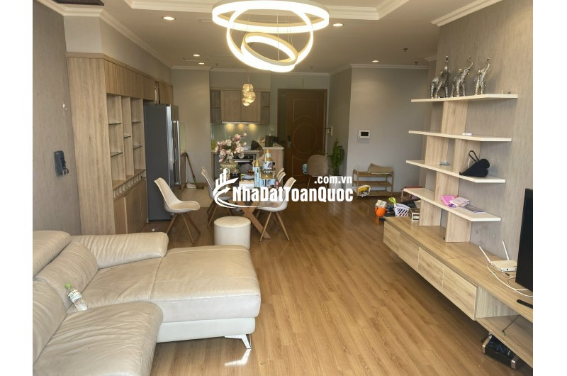 Chung cư Vincom 54A Nguyễn Chí Thanh, Phường Láng, Hà Nội, 2 WC, 3 NGỦ,  diện tích 102 m