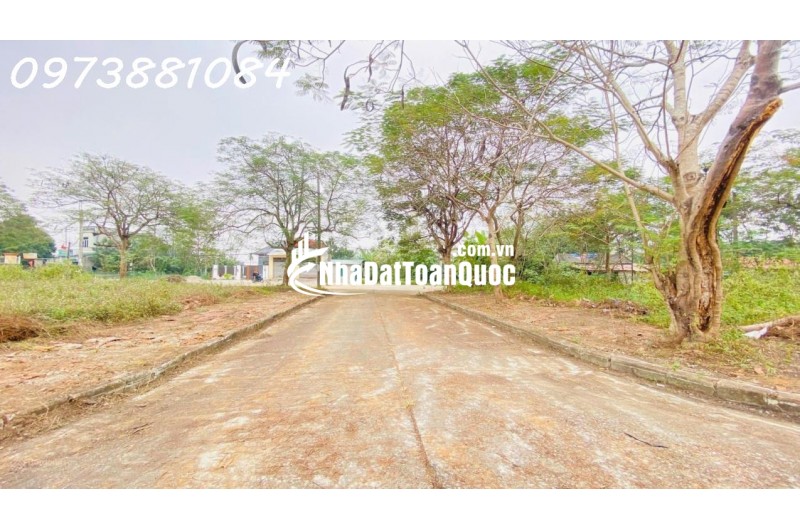 CHỦ CẦN TIỀN BÁN NHANH LÔ ĐẤT SIÊU ĐẸP SÁT KHU ĐẤU GIÁ ĐỒNG MÔ LAKE SIDE