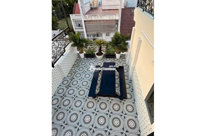 Bán nhà 42m2, 4 tầng, 4PN, sổ đỏ, Võ Thị Nhờ Q7 - 9.4 tỷ